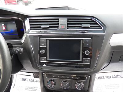 2022 Volkswagen Tiguan S 4Motion AWD - Photo 14 - Mishawaka, IN 46545