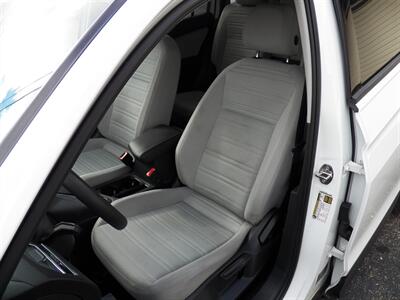 2022 Volkswagen Tiguan S 4Motion AWD - Photo 7 - Mishawaka, IN 46545