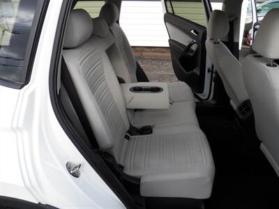 2022 Volkswagen Tiguan S 4Motion AWD - Photo 10 - Mishawaka, IN 46545