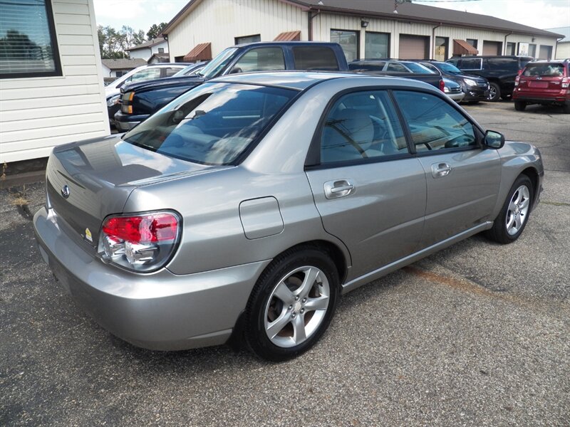 2006 Subaru Impreza 2.5 i AWD - Photo 2 - Mishawaka, IN 46545