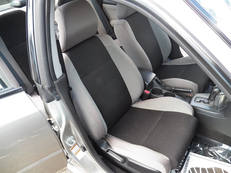 2006 Subaru Impreza 2.5 i AWD - Photo 10 - Mishawaka, IN 46545