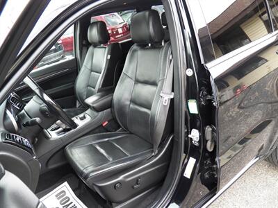 2021 Jeep Grand Cherokee 80th Anniversary Edition  4x4 - Photo 8 - Mishawaka, IN 46545