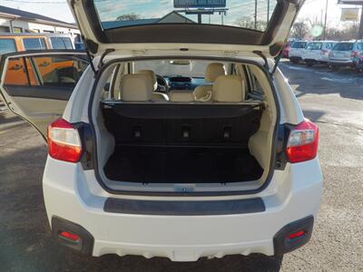 2014 Subaru XV Crosstrek 2.0i Limited  AWD - Photo 12 - Mishawaka, IN 46545