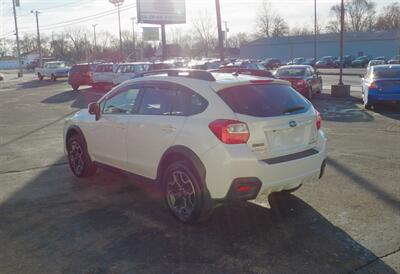 2014 Subaru XV Crosstrek 2.0i Limited  AWD - Photo 5 - Mishawaka, IN 46545