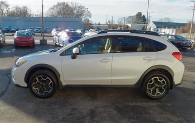 2014 Subaru XV Crosstrek 2.0i Limited  AWD - Photo 6 - Mishawaka, IN 46545