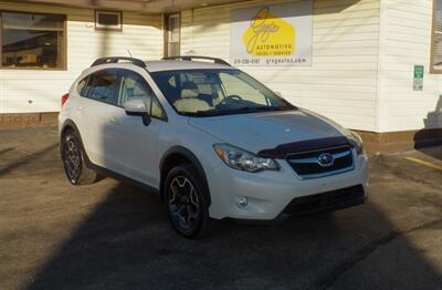 2014 Subaru XV Crosstrek 2.0i Limited  AWD - Photo 1 - Mishawaka, IN 46545