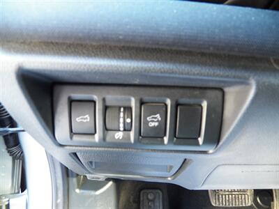 2020 Subaru Outback Premium  AWD - Photo 20 - Mishawaka, IN 46545