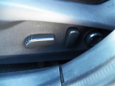 2020 Subaru Outback Premium  AWD - Photo 10 - Mishawaka, IN 46545