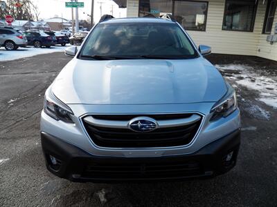2020 Subaru Outback Premium  AWD - Photo 6 - Mishawaka, IN 46545