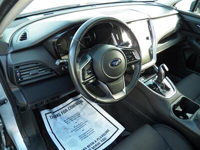 2020 Subaru Outback Premium  AWD - Photo 8 - Mishawaka, IN 46545
