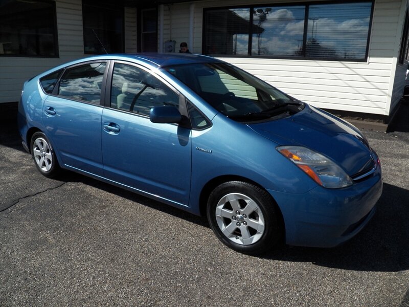 2007 Toyota Prius Touring   - Photo 1 - Mishawaka, IN 46545
