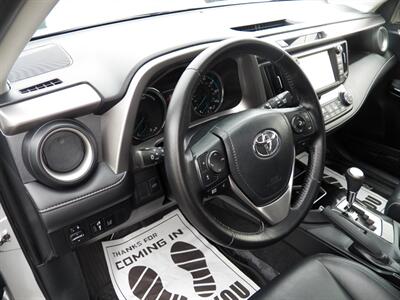 2016 Toyota RAV4 Hybrid Limited AWD - Photo 8 - Mishawaka, IN 46545