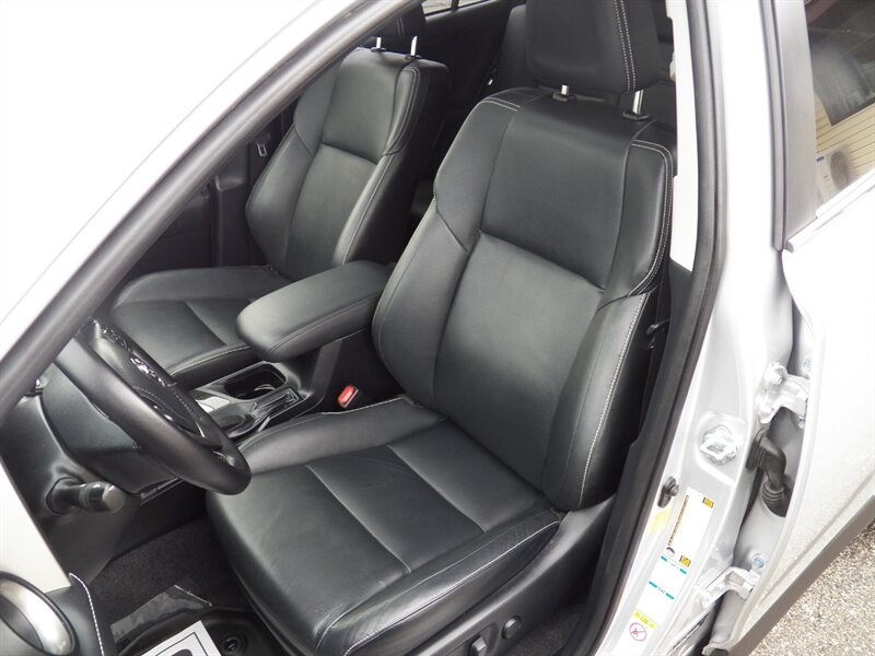 2016 Toyota RAV4 Hybrid Limited AWD - Photo 9 - Mishawaka, IN 46545