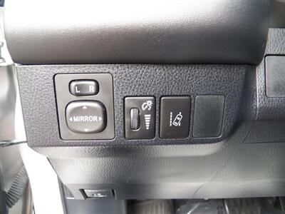 2016 Toyota RAV4 Hybrid Limited AWD - Photo 19 - Mishawaka, IN 46545