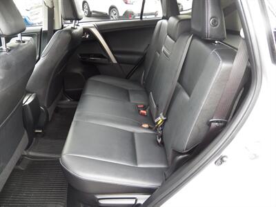 2016 Toyota RAV4 Hybrid Limited AWD - Photo 11 - Mishawaka, IN 46545
