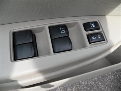 2011 Subaru Legacy 2.5i Premium  AWD - Photo 18 - Mishawaka, IN 46545