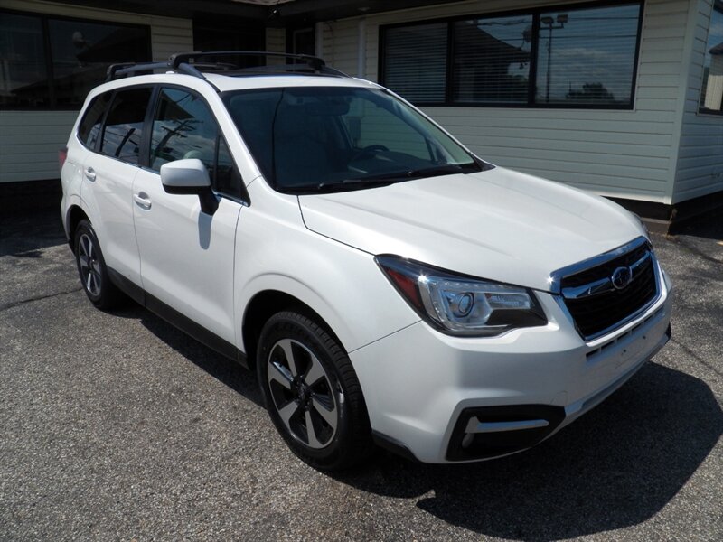 2018 Subaru Forester 2.5i Limited  AWD - Photo 1 - Mishawaka, IN 46545