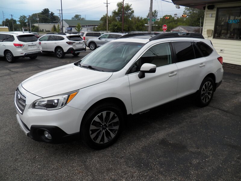 2017 Subaru Outback 3.6R Limited  AWD