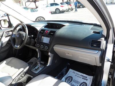 2014 Subaru Forester 2.5i Touring AWD - Photo 18 - Mishawaka, IN 46545