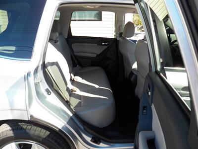 2014 Subaru Forester 2.5i Touring AWD - Photo 14 - Mishawaka, IN 46545