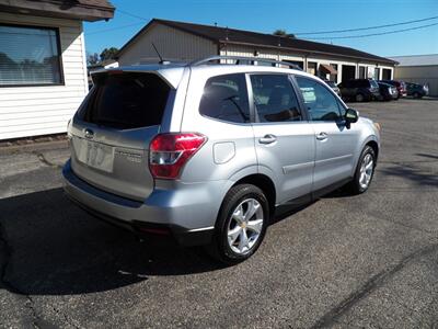 2014 Subaru Forester 2.5i Touring AWD - Photo 4 - Mishawaka, IN 46545