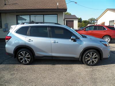 2021 Subaru Forester Limited  AWD - Photo 5 - Mishawaka, IN 46545