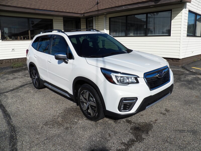 2020 Subaru Forester Touring  AWD - Photo 1 - Mishawaka, IN 46545