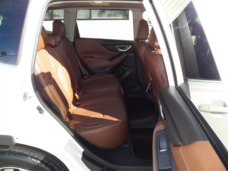 2020 Subaru Forester Touring AWD - Photo 12 - Mishawaka, IN 46545