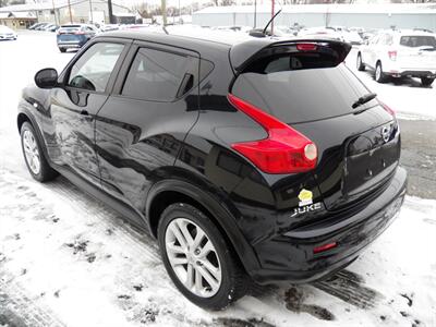 2013 Nissan JUKE SV  AWD - Photo 6 - Mishawaka, IN 46545