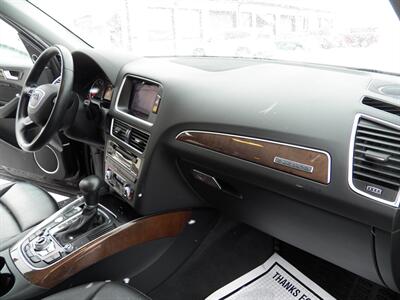 2016 Audi Q5 2.0T Quattro Premium Plus  AWD - Photo 12 - Mishawaka, IN 46545
