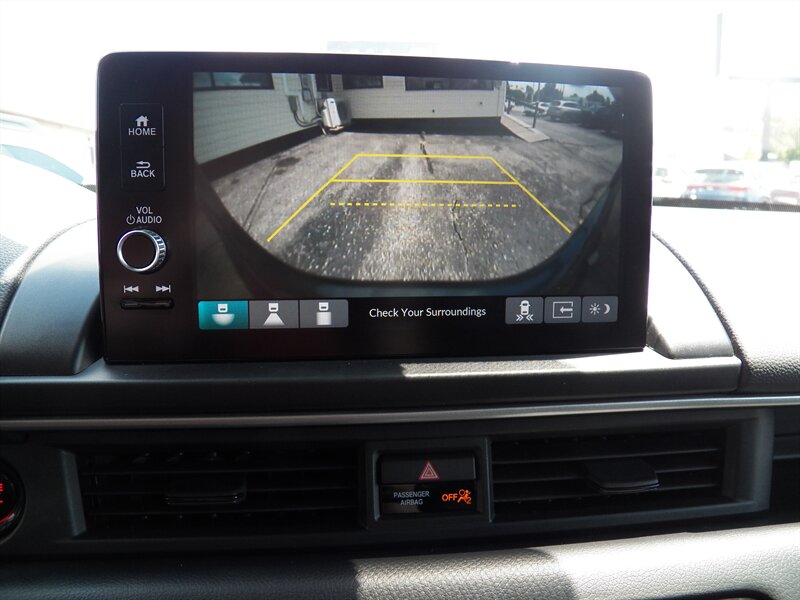 2024 Honda Pilot Touring AWD - Photo 18 - Mishawaka, IN 46545