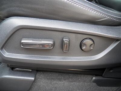 2024 Honda Pilot Touring AWD - Photo 9 - Mishawaka, IN 46545