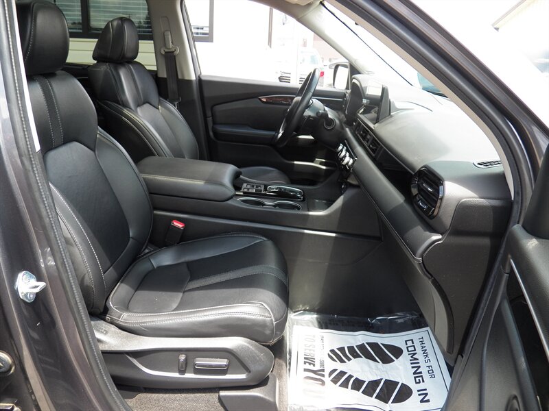 2024 Honda Pilot Touring AWD - Photo 15 - Mishawaka, IN 46545