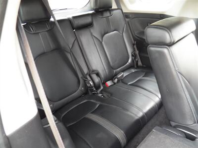 2024 Honda Pilot Touring AWD - Photo 11 - Mishawaka, IN 46545