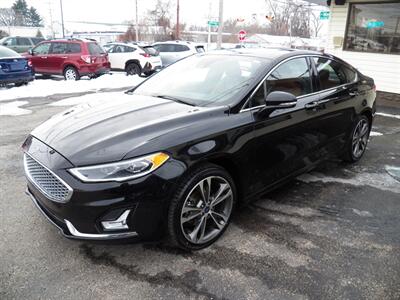 2020 Ford Fusion Titanium - Photo 5 - Mishawaka, IN 46545
