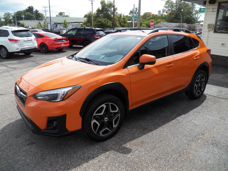 2018 Subaru Crosstrek 2.0i Limited  AWD - Photo 1 - Mishawaka, IN 46545