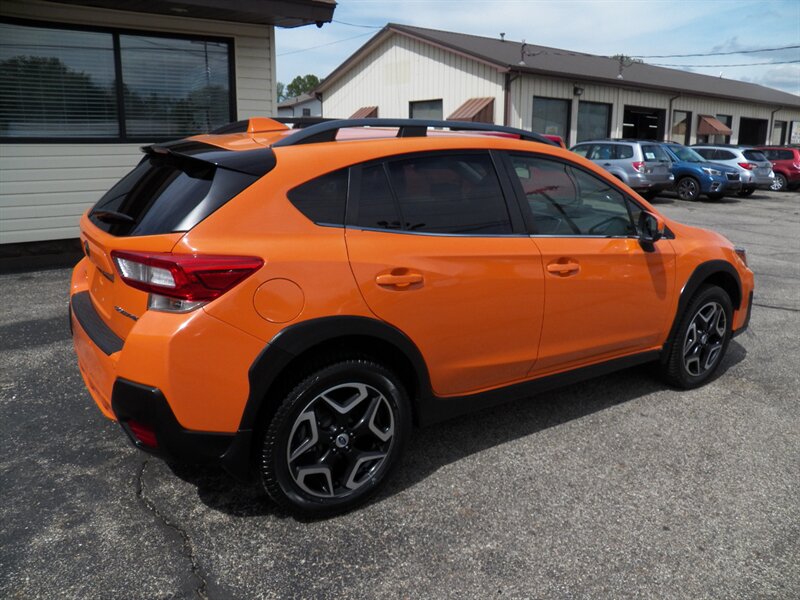 2018 Subaru Crosstrek 2.0i Limited AWD - Photo 3 - Mishawaka, IN 46545