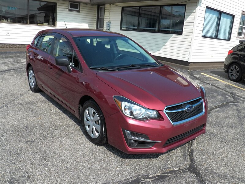 2016 Subaru Impreza 2.0i AWD - Photo 1 - Mishawaka, IN 46545