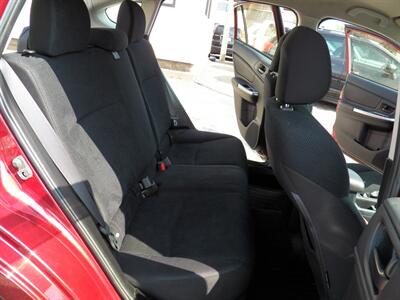 2016 Subaru Impreza 2.0i  AWD - Photo 13 - Mishawaka, IN 46545