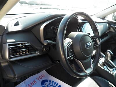 2022 Subaru Outback Limited  AWD - Photo 11 - Mishawaka, IN 46545