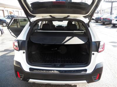 2022 Subaru Outback Limited  AWD - Photo 15 - Mishawaka, IN 46545