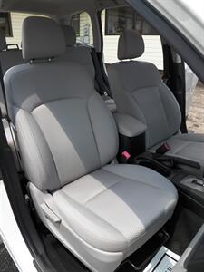 2014 Subaru Forester 2.5i  AWD - Photo 12 - Mishawaka, IN 46545