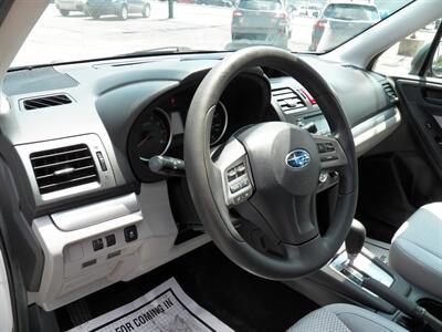 2014 Subaru Forester 2.5i  AWD - Photo 7 - Mishawaka, IN 46545