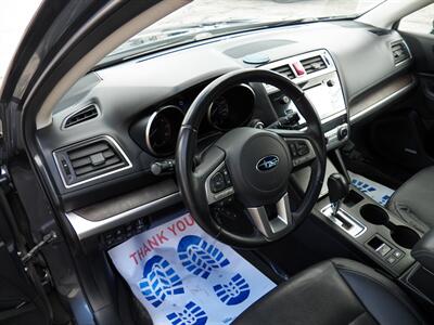 2017 Subaru Outback 2.5i Limited  AWD - Photo 8 - Mishawaka, IN 46545