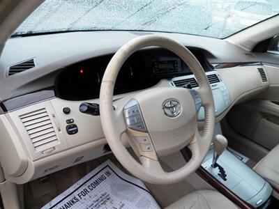 2008 Toyota Avalon XLS   - Photo 11 - Mishawaka, IN 46545