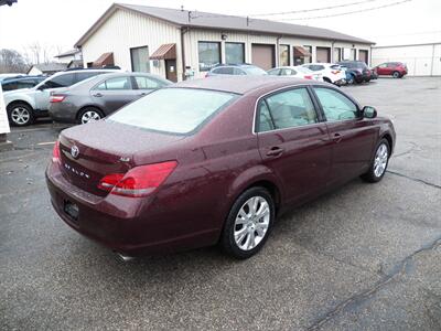 2008 Toyota Avalon XLS   - Photo 3 - Mishawaka, IN 46545