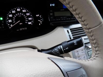 2008 Toyota Avalon XLS   - Photo 24 - Mishawaka, IN 46545