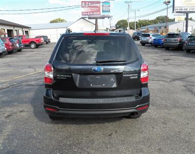 2014 Subaru Forester 2.5i Premium  AWD - Photo 4 - Mishawaka, IN 46545