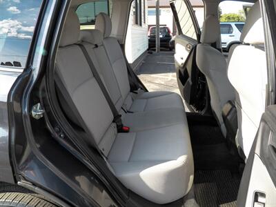 2014 Subaru Forester 2.5i Premium  AWD - Photo 16 - Mishawaka, IN 46545