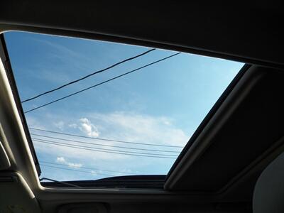 2014 Subaru Forester 2.5i Premium  AWD - Photo 10 - Mishawaka, IN 46545